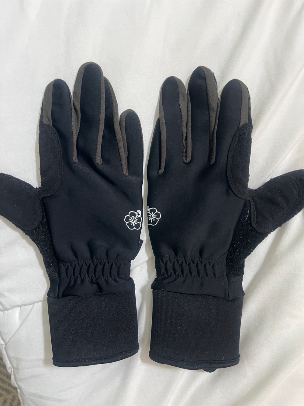 Black Women's Softshell Gloves